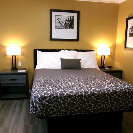 Carmel Wayfarer Inn Экстерьер фото